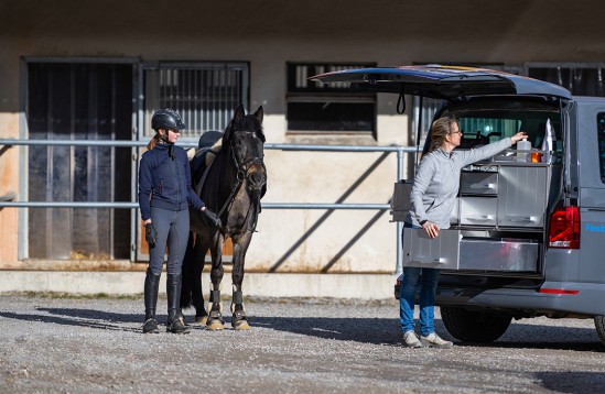 17 Zásuvkový systém pro veterináře.jpg