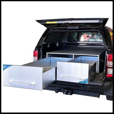 08 Drawer system for veterinarians.jpg