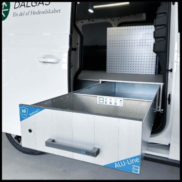 Drawer system for fitters.jpg